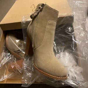 Like New Joie Sand Suede boots w/ box